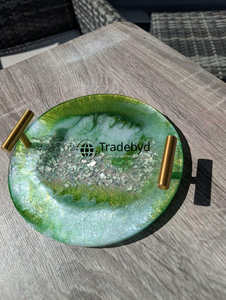Elegante Bandeja Moderna de Resina, Plato Decorativo Móvil Hecho a Mano de Primera Calidad para Servir en el Hogar, Tradebyd - Product Image 4