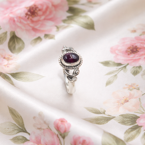 Natural <b>Garnet</b> Gemstone 925 Sterling <b>Silver</b> <b>Ring</b> Handmade Oval Cabochon <b>Garnet</b> <b>Ring</b> for Women Vintage Designer Red Stone Jewelry - Product Image 5