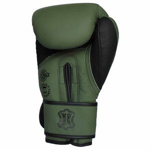 Guantes de Boxeo Duraderos Predator para Entrenamiento, de Cuero Premium, para Adultos, Transpirables, Impermeables, con Logotipo Personalizado y Agarre para el Pulgar - Product Image 5
