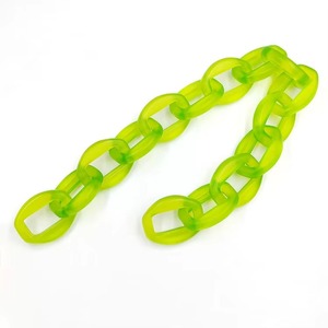 Large Size Resin Chain Links <b>Wall</b> Hanging Decoration DIY Room Divider <b>Curtain</b> <b>Accessories</b> with Love Pattern - Product Image 3