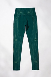 Wholesale Solid Yoga <b>Leggings</b> High Waist Elastic Waist Four-Way Stretch Breathable Quick Dry Seamless <b>Ankle</b>-<b>Length</b> Women's - Product Image 4