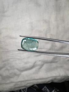 Émeraude Naturelle Zambienne Coupe Coussin 3,71 Carats Pierre Précieuse Verte en Vrac Vente en Gros Fournisseur de Pierres Précieuses de Haute Qualité - Product Image 3