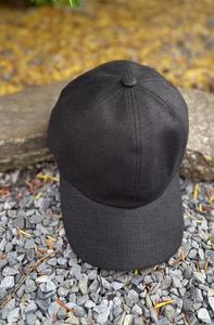 Gorra de béisbol de algodón negra ligera para exteriores, ajustable, de 6 paneles, con visera, ideal para correr, acampar y hacer senderismo. - Product Image 2