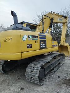 รถขุดตีนตะขาบ Komatsu PC200-8 ขนาด 20 ตัน ปี 2023 ประสิทธิภาพเยี่ยมจากญี่ปุ่น ผ่านการทดสอบและตรวจสอบแล้ว ใช้งานได้ดีเยี่ยม พร้อมเกียร์และลูกปืนประสิทธิภาพสูง - Product Image 3