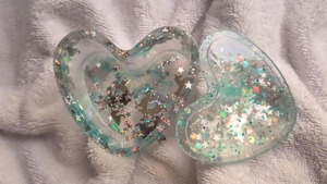 กล่องใส่เครื่องประดับเรซิ่นลายดอกไม้ตกแต่งทำมือ กล่องเก็บของจุกจิกขนาดเล็ก กล่องใส่เครื่องประดับเรซิ่นแบบกำหนดเอง ของขวัญ - Product Image 5