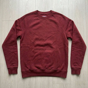 Sweat-shirt rouge uni de haute qualité pour homme, col rond, logo personnalisé, coupe ample, 100% coton, molleton terry. - Product Image 5