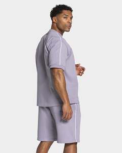 T-shirt de sport oversize avec lignes contrastées pour l'entraînement – Fabricant de vêtements de sport personnalisés - Product Image 4