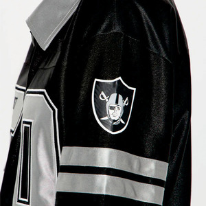 T-shirt court en satin pour femme, style maillot de football, streetwear, boutonné sur le devant, manches courtes rayées, en polyester, noir, séchage rapide - Product Image 5
