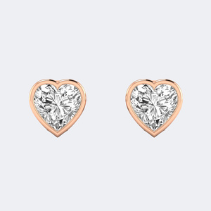 Pendientes de Oro de 9k con Diamante Cultivado en Laboratorio de 1.00CTW, Diseño de Corazón con Bisel - Joyería de Lujo para Mujer - Product Image 3
