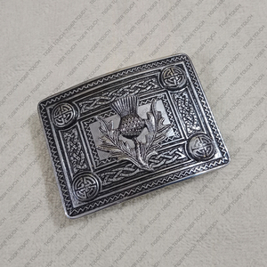 Ceinture médiévale antique à motif tête de cerf avec boucle en cuivre faite à la main et motif églantier TT-7483 par Tiger Touch - Product Image 3