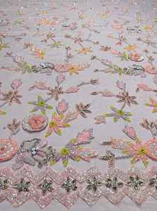 Tela de Encaje con Cuentas Hechas a Mano de Lujo para Vestidos de Noche o de Novia, Disponible a Buen Precio, Suministro al por Mayor Directo de Fábrica - Product Image 2