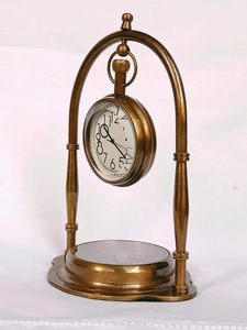 UNICORN HANDICRAFTS Horloge de bureau vintage en laiton avec boussole, mouvement à quartz, style antique, horloge décorative portable - Product Image 2
