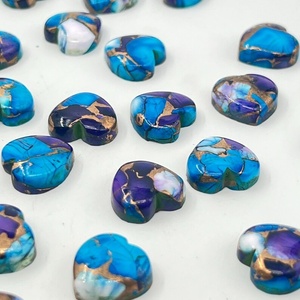 Dalia violeta rara, cabujón en forma de corazón de cobre y turquesa, piedra preciosa suelta para la fabricación de joyas - Product Image 1