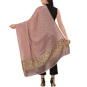 Chal de Invierno Cálido para Mujer, con Sensación de Cachemira Suave, Color y Logotipo Personalizados - Product Image 6