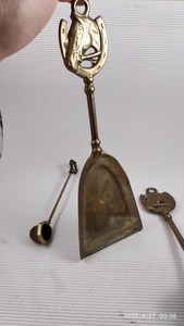 Vintage Metal Dust <b>Pan</b> & Broom Set - Bratz Decorative Wall Hanging - Product Image 4