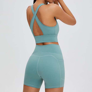 Conjunto Deportivo Corto de Diseño Personalizado para Mujer, Bra Deportivo para Yoga y Gimnasio, Shorts de Yoga con Cintura Cruzada, Precio Razonable - Product Image 6