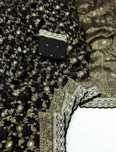 Sari de Khaddi Puro con Bordado Zari en Plata y Oro, Borde Festoneado, Borde Kanchi, Blusa Butti de Dos Tonos, Colección Nupcial - Product Image 3