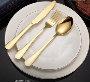 Juego de cubiertos de diseño arquitectónico para mesas estructuradas, que permite una organización precisa y una comodidad de comedor impecable. - Product Image 5