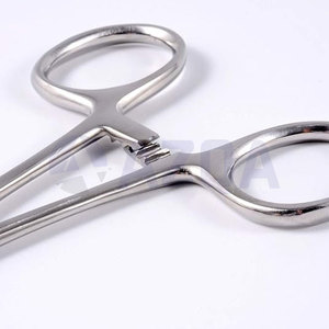Outil de maintien d'ancrage dermique en acier inoxydable pour la pose et le retrait professionnel des ancrages de piercing corporel - Product Image 6