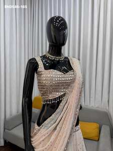 Lehenga Saree Tradicional Indio de Estilo Moderno y Atractivo, en Foux Gorgette con Bordado de Hilo y Lentejuelas, a Precio de Mayoreo - Product Image 4