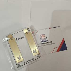 Pendientes de latón chapado en oro de comercio justo, muy vendidos, elaborados por artesanos indios expertos que apoyan las artesanías de los artesanos indios. - Product Image 5