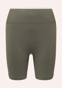 Ensemble confortable haut et short de yoga pour femme, vêtements de sport pour femme, haut et short de yoga pour l'exercice quotidien, ensemble 2 pièces pour femme - Product Image 5