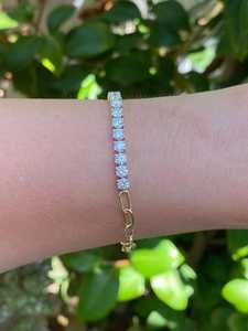 Bracelet en or massif 14 carats de luxe, certifié IGI, avec diamants de laboratoire taillés en forme de trombone, 4 carats au total, délicat, pour superposition, 7,25 pouces - Product Image 5