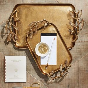 Plateau de service en laiton indispensable pour la cuisine, pour une utilisation quotidienne et recevoir des invités, avec une surface durable, finition classique, utilisation polyvalente - Product Image 2