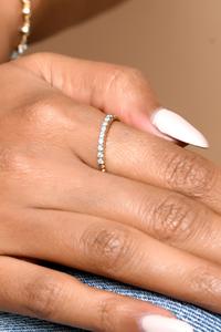 Bague empilable délicate en diamant de laboratoire, or massif 14K 18K, sertie à griffes, perle boule, minimaliste, pour usage quotidien, bijoux modernes, vente en gros - Product Image 4