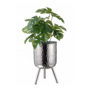 Jardinière de fleurs métallique Pot de forme ovale avec pieds à trois pieds Table Top Floor Living & Drawing Room Pot Balcon Home Office Table - Product Image 6