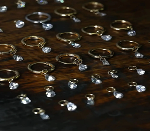 Pendientes Colgantes de Diamante con Corte de Pera, Estilo Aro de Oro de 14K, Joyería Minimalista para Mujer, Uso Diario, Elegantes Accesorios de Regalo - Product Image 4