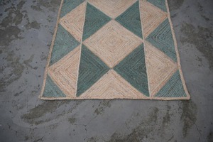 Tapis géométrique en jute rectangulaire style scandinave à poils ras écologique pour salon tissage plat beige et vert sarcelle - Product Image 3