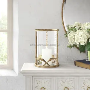 Lanterne contemporaine en métal et bois avec finition bronze patiné pour la décoration de la maison et Noël - Product Image 2