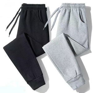 Pantalones deportivos de felpa de algodón premium para hombre, listos para impresión personalizada, fabricante OEM de marca privada - Product Image 1