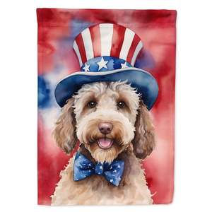 Labradoodle Drapeau de jardin américain patriotique Boîte aux lettres multicolore Drapeau de cour décoratif Bannière pour patio Oeuvre d'art Parterres de fleurs Jardin - Product Image 1
