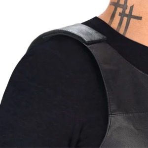 Gilet en cuir véritable sans manches élégant pour homme, gilet de motard respirant et antibactérien pour homme - Product Image 4