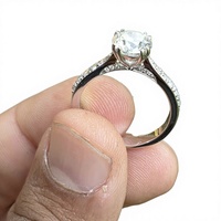 Bague de fiançailles solitaire en or 14 carats de style vintage avec diamant naturel taille ronde et diamants latéraux, clarté SI
