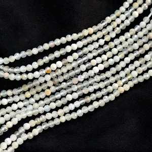 Cuentas redondas microfacetadas de piedra lunar blanca natural de 2 mm, pequeñas cuentas de piedra lunar para la fabricación de joyas, piedras preciosas sueltas facetadas al por mayor. - Product Image 5