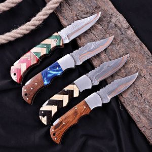 Cuchillo de Bolsillo UM STEEL Forjado a Mano, 3 Pulgadas, Acero al Carbono, Alto Pulido, Mango de Madera Natural, Artesanía Tradicional, Multiusos - Product Image 2