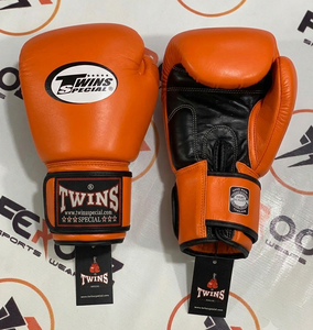 Guantes de Sparring Profesionales Rojos y Negros Hechos a Medida, de Venta Caliente, para Jóvenes, Productos de Entrenamiento de MMA, Equipo de Protección para Combate en el Gimnasio - Product Image 4