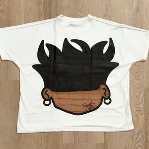 Camiseta de Hombre de Color Sólido, Moderna, con Estampado DTG, Hecha en Pakistán, Tela de Lana, Logotipo en el Frente - Product Image 2