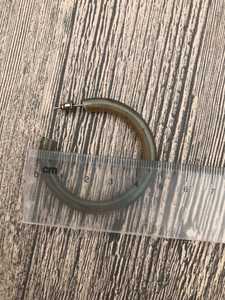 Boucles d'oreilles créoles en corne de buffle polies, forme naturelle, écologiques, faites à la main, modernes, pour mariage, MN EXPORTS, de l'Uttar Pradesh - Product Image 2