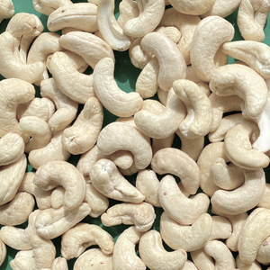 เม็ดมะม่วงหิมพานต์เวียดนาม W240 ตามความต้องการของลูกค้า OEM ODM ซานติโก - Product Image 1