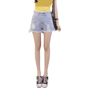 Shorts en jean taille haute moulants et respirants pour femme, style moto et biker, imprimé léopard, 100 % coton, délavage stonewashed, été - Product Image 1