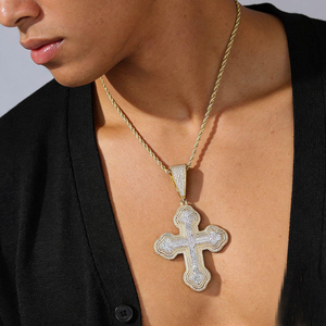 Pendentif Croix Iced Out en Moissanite et Diamant, Bicolore, Argent 925, Collier Hip Hop Religieux - Product Image 6