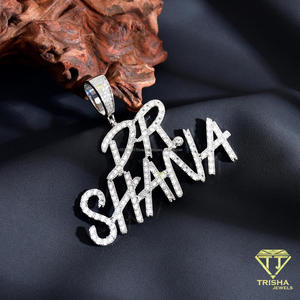 Colgante de Placa con Nombre Personalizado Premium Iced Out con Diamante Moissanita y Diseño de Letra Personalizada, Collar de Cadena Cubana para Joyería - Product Image 3