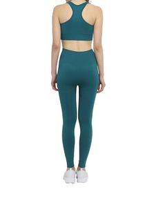 Conjunto Deportivo de Yoga Bond Custom de 3 Piezas: Bra Deportivo, Pantalones de Yoga con Corte Acampanado y Blusa Cruzada de Ballet, en Tela Elástica - Product Image 6