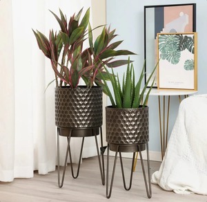 Ensemble de jardinières en métal classiques et modernes avec motif géométrique, vase de table de style industriel avec trou de drainage - Product Image 3