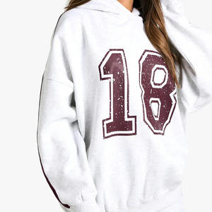 Hoodies oversize pour femmes avec logo frontal, effet délavé, épaules tombantes, manches longues, style streetwear et gym, personnalisables, pour l'hiver - Product Image 1