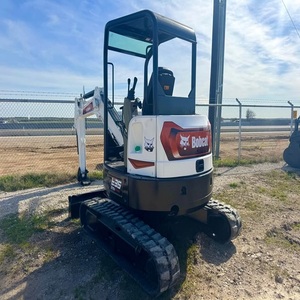 Miniexcavadora Bobcat E35 de uso pesado, excavadora compacta confiable para demolición, paisajismo y excavación. - Product Image 4